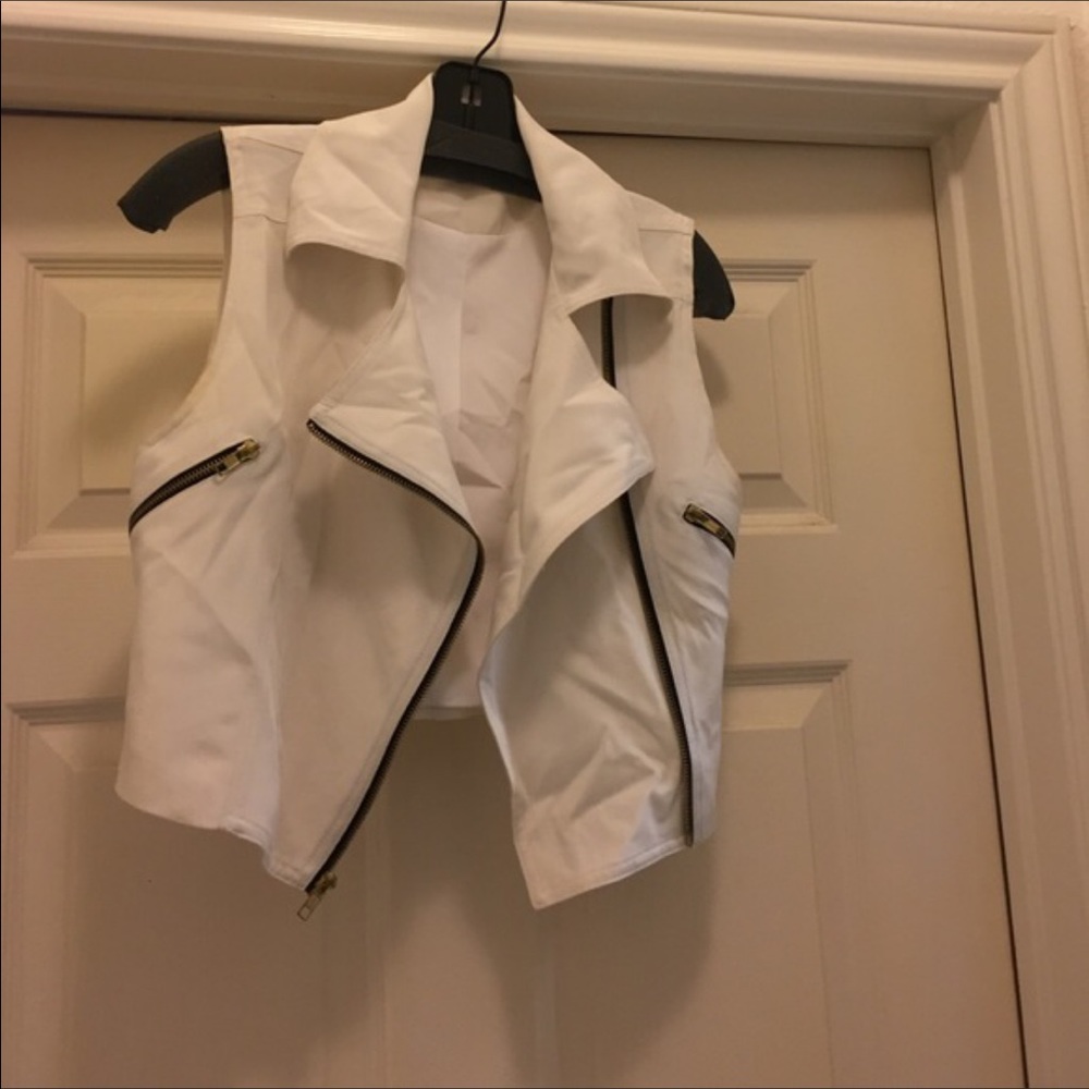 Naven White Vest